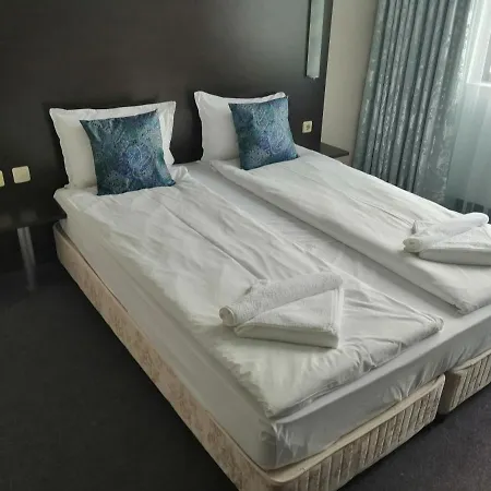 Maraya 호텔 4*
